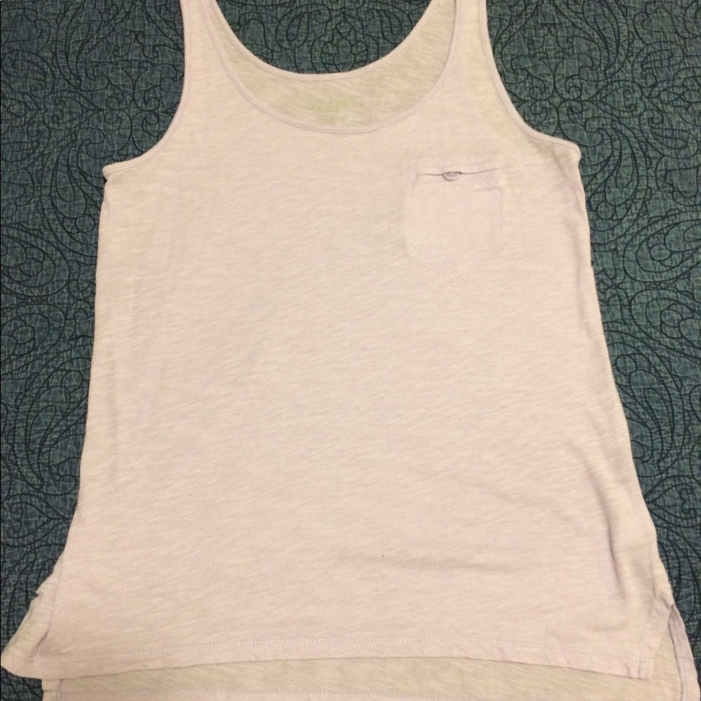Old navy violet tank top with pocket